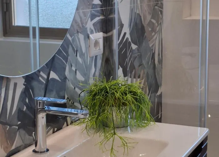 Tra Templi E Mare 2 *