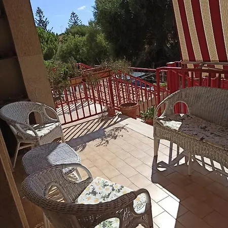 Appartement Tra Templi E Mare 2 *