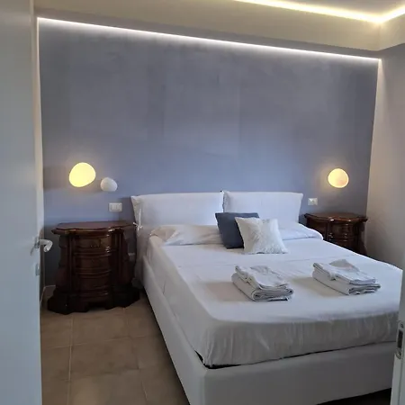 Apartman Tra Templi E Mare 2